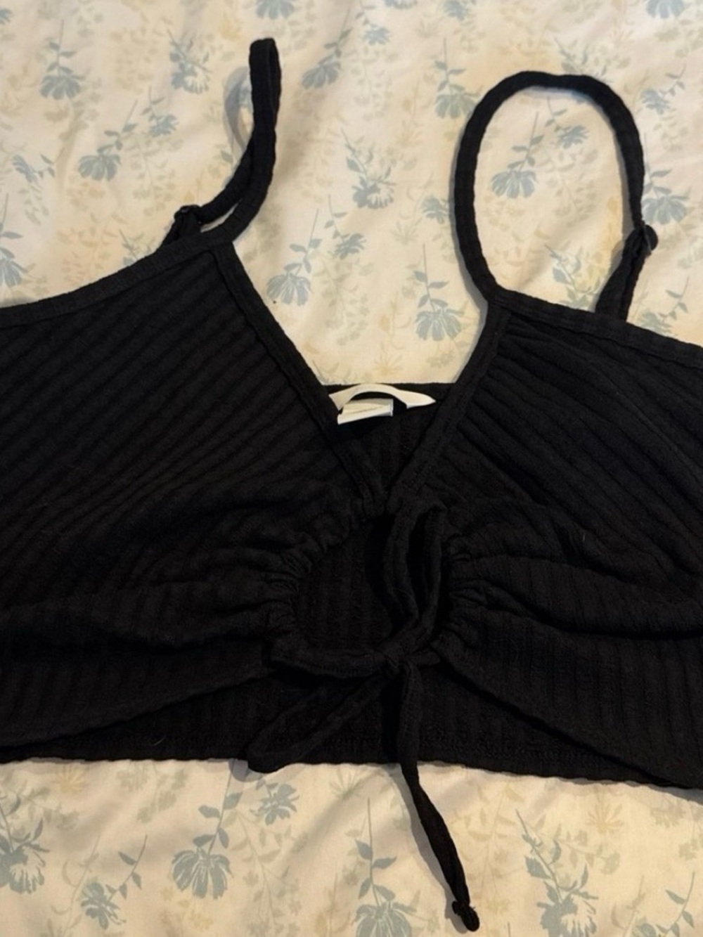 H&M Black Ribbed Tie-Front Crop Top